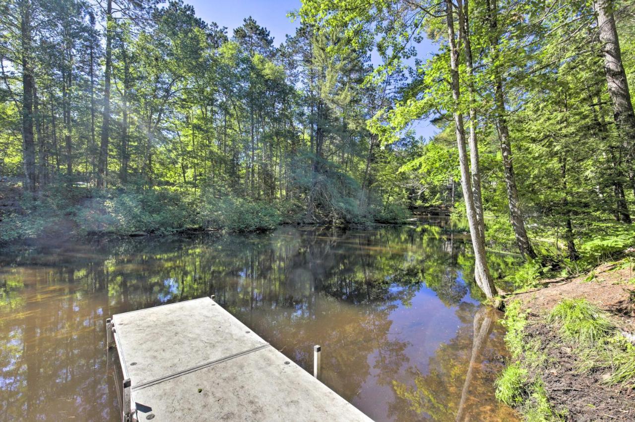 Deerskin Lodge With Boat Dock And Fire Pit! Eagle River Exterior photo