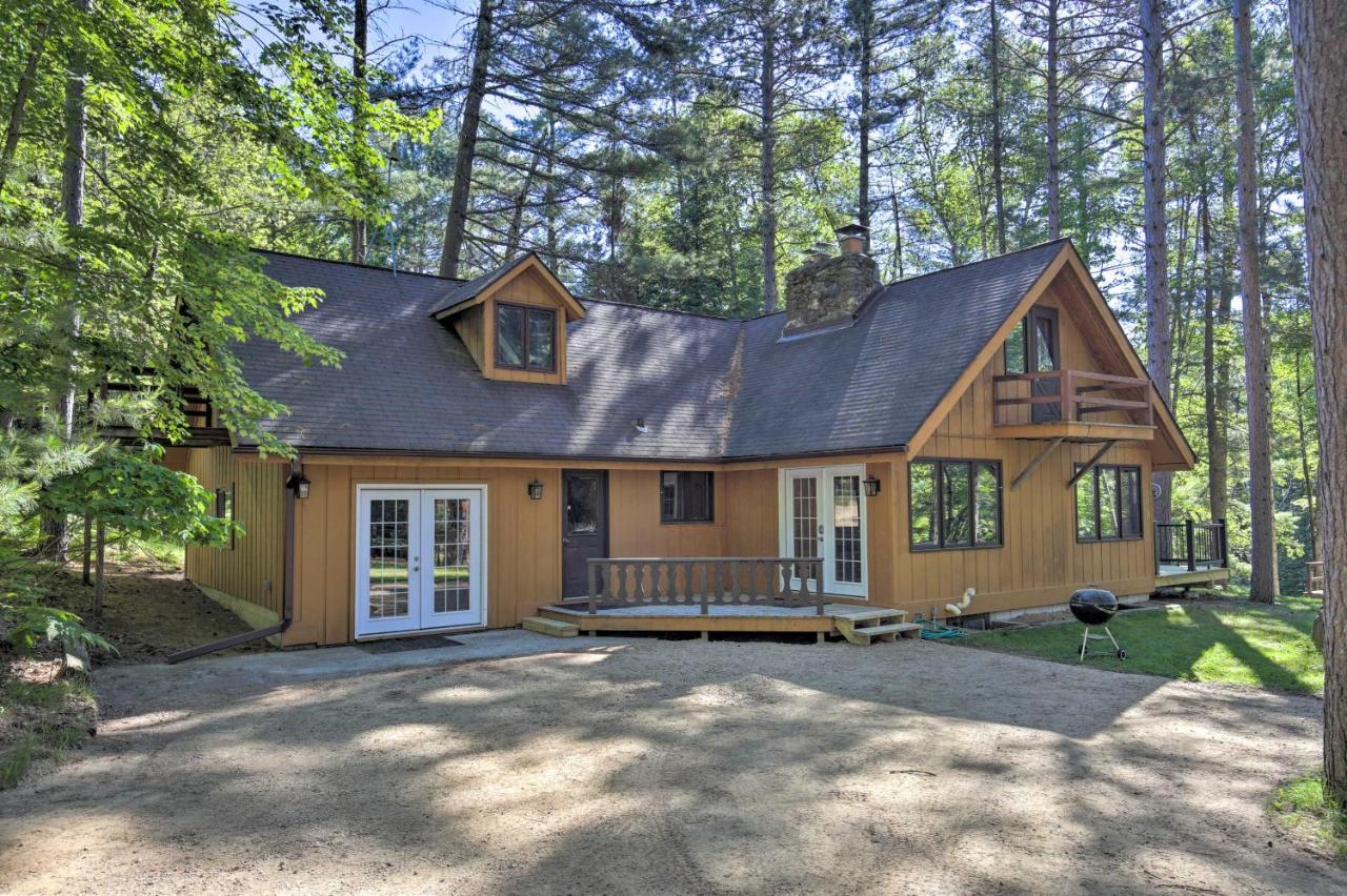 Deerskin Lodge With Boat Dock And Fire Pit! Eagle River Exterior photo